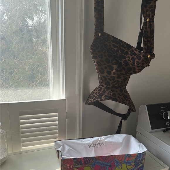 Leopard Print - Picture 6 of 13